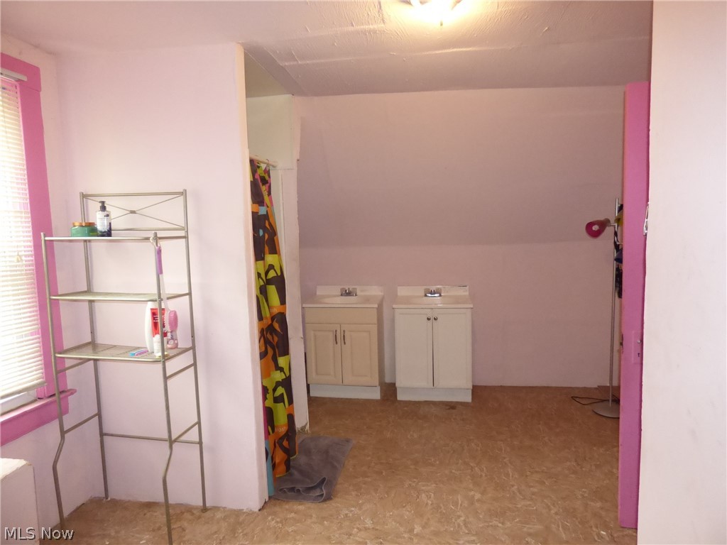 Ford & Holdens - Residential