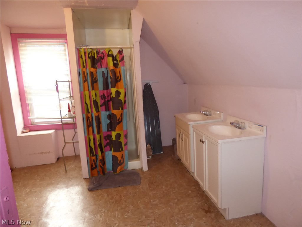 Ford & Holdens - Residential