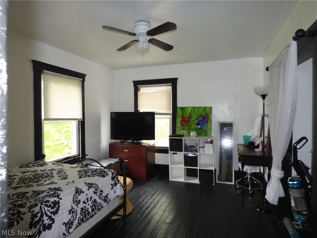 Ford & Holdens - Residential