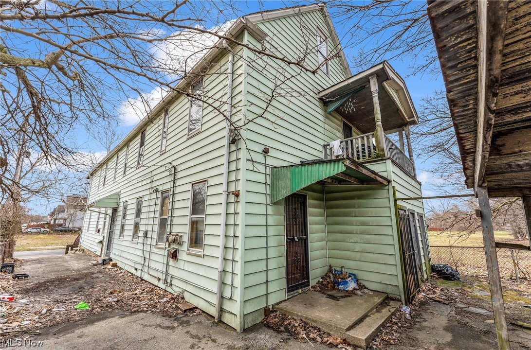 Joseph Hoffmans Posen Sub - Residential Income