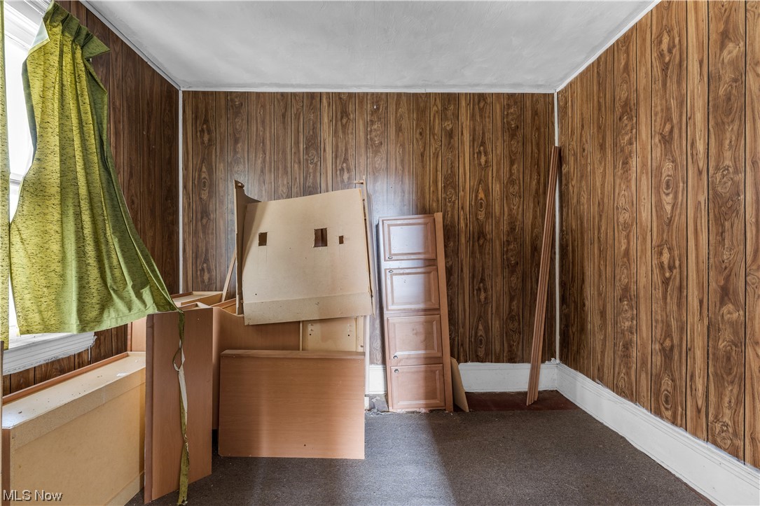 Joseph Hoffmans Posen Sub - Residential Income