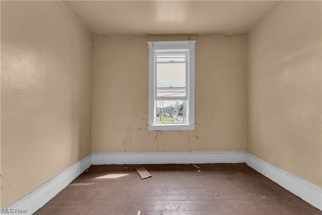 Joseph Hoffmans Posen Sub - Residential Income