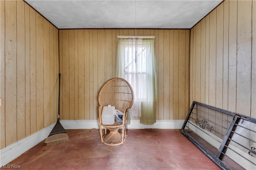 Joseph Hoffmans Posen Sub - Residential Income