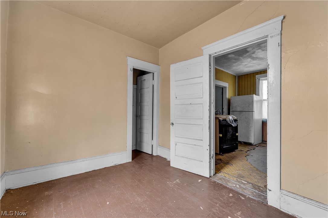 Joseph Hoffmans Posen Sub - Residential Income