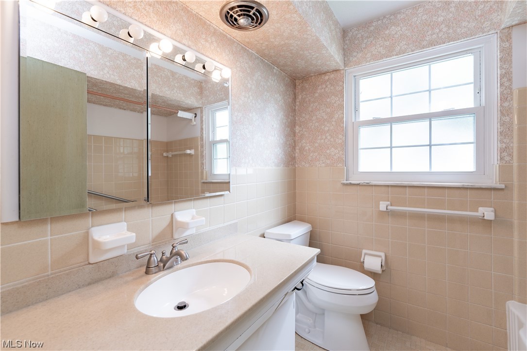 Colahan Drive - Residential