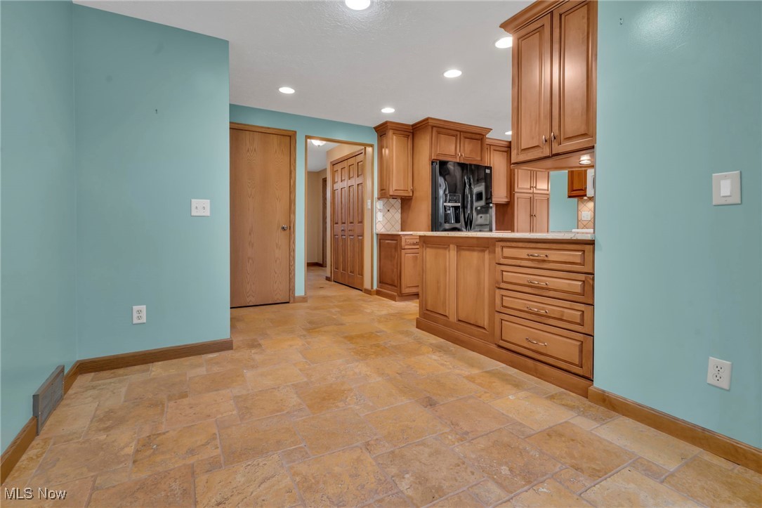 7776 Hardin Street, Massillon, Ohio image 11