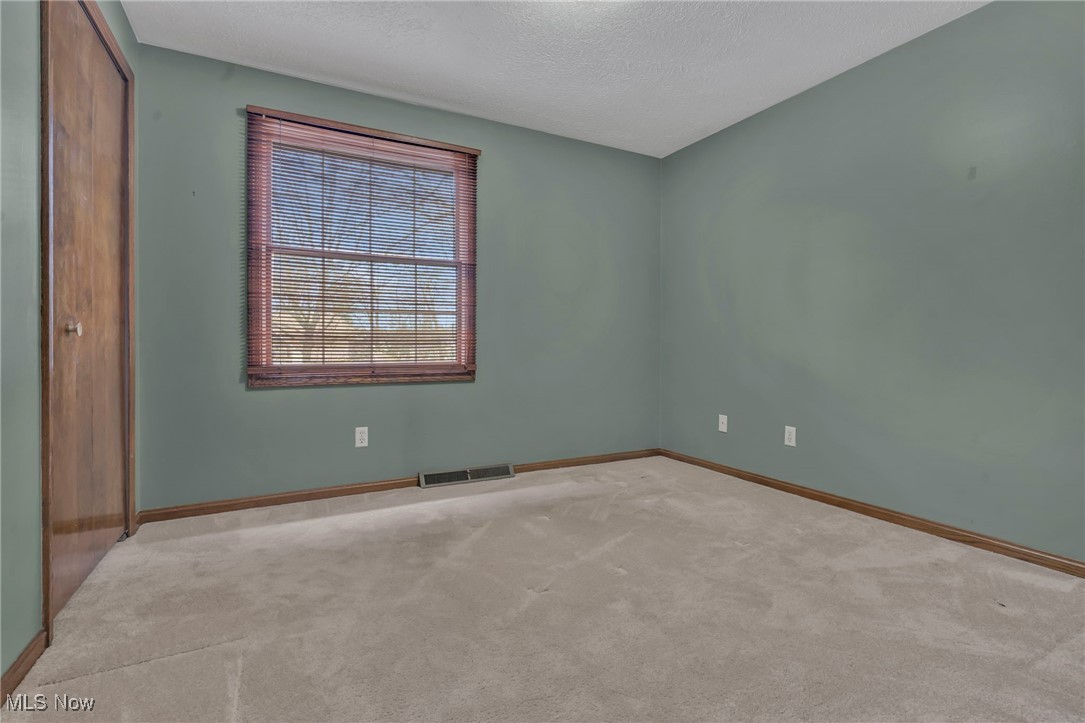 7776 Hardin Street, Massillon, Ohio image 28