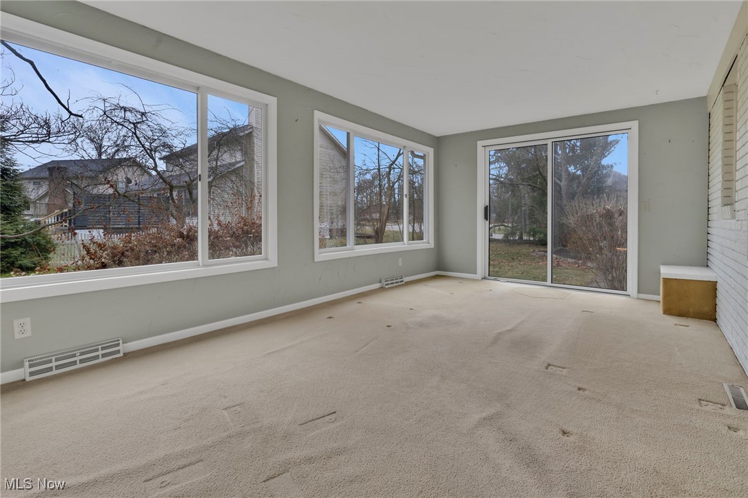 7776 Hardin Street, Massillon, Ohio image 14