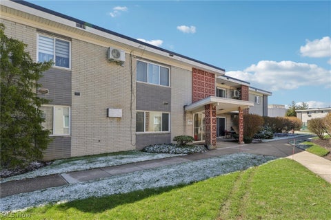 Photo for 1402 Golden Gate Boulevard G206