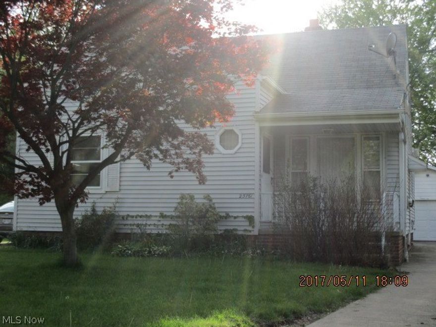 To be sold in it's as is condition,must proof of funds and $1000 earnest money. Buyer is assume City of Euclid point of sale. Make this your own, located own a nice street, where most of the homes is maintain.