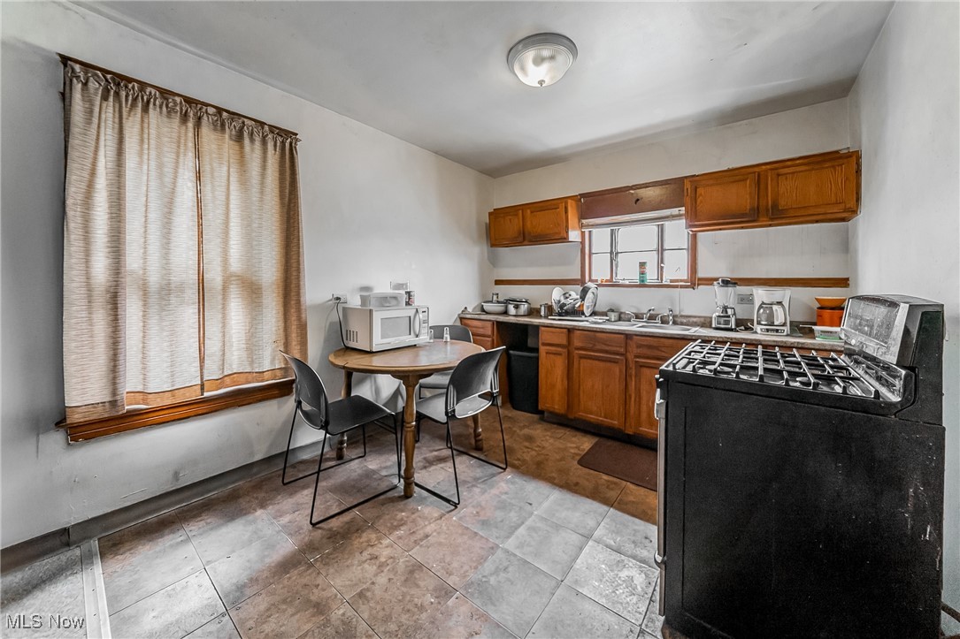 6004 Superior Avenue, Cleveland, Ohio image 9