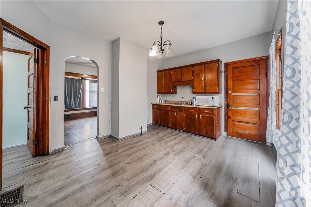 6004 Superior Avenue, Cleveland, Ohio image 10