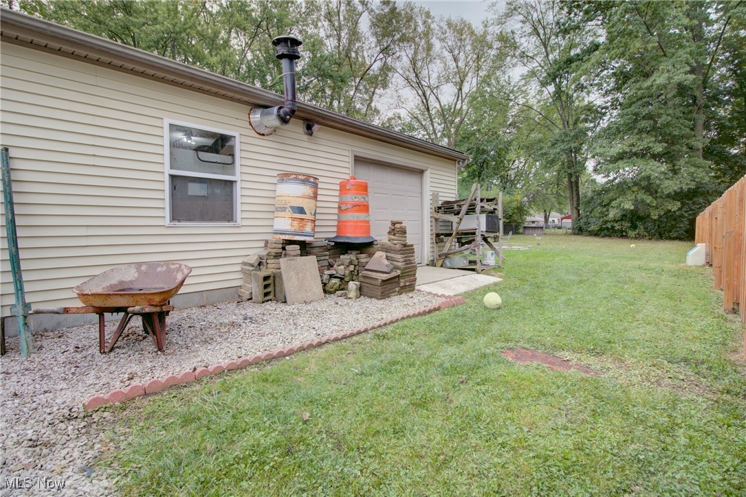 233 Kempton Drive, Berea, Ohio image 29