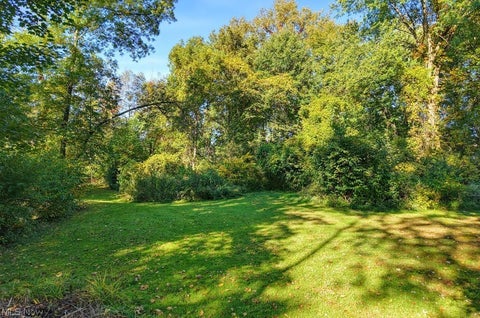 Tiny photo for 1283 Nesbitt Road, Northfield, OH 44067 (MLS # 5250567)
