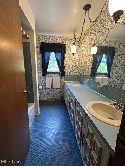 1614 Rosehedge Drive, Poland, Ohio image 6