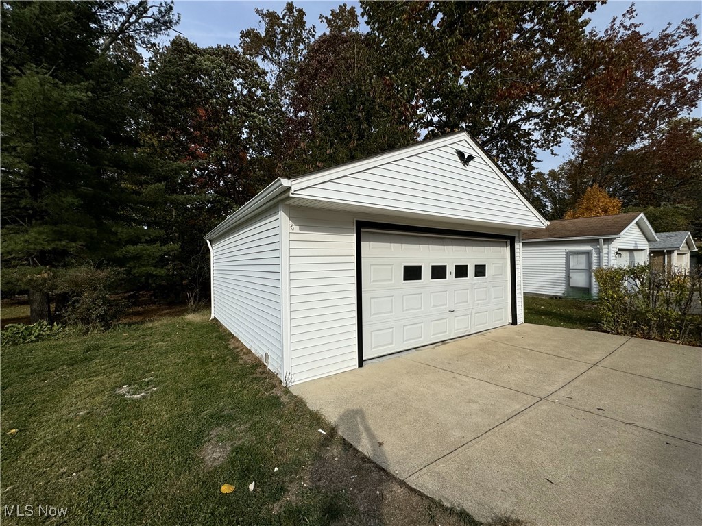 2014 Lorimer Drive, Parma, Ohio image 33