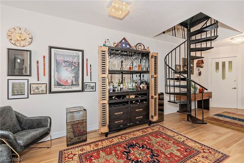 Tiny photo for 2577 Overlook Road #W3 (5), Cleveland Heights, OH 44106 (MLS # 5206144)