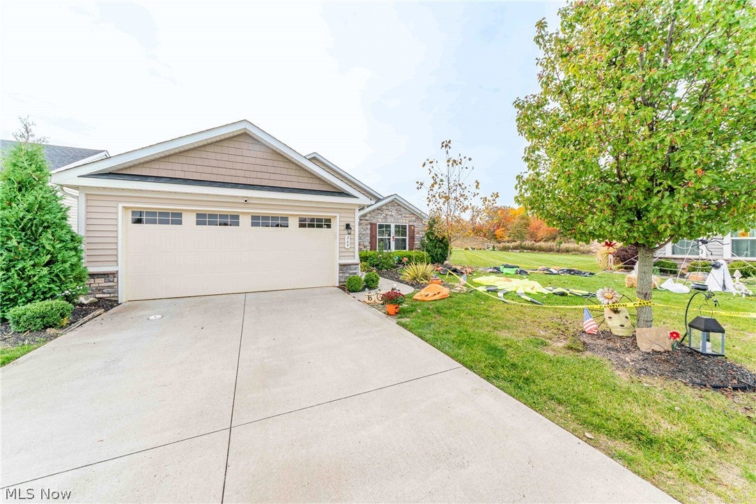 369 Pebble Creek Court