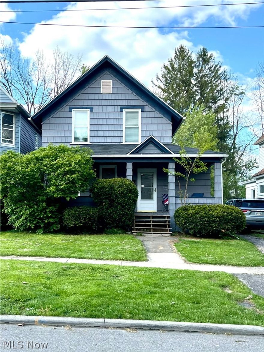 Cash-flowing asset with tenant in place at 231 Howe St in Elyria, offered exclusively as part of a 19-unit portfolio-no individual sales. This occupied property generates $1,300 per month on a month-to-month lease, providing immediate rental income. The tenant is responsible for all utilities, helping to keep operating expenses low and maximize net returns. The home features a functional layout with strong rental appeal and is situated in an area with consistent demand. A solid addition to a larger portfolio, this property contributes steady income and operational efficiency within a diversified, income-producing package.