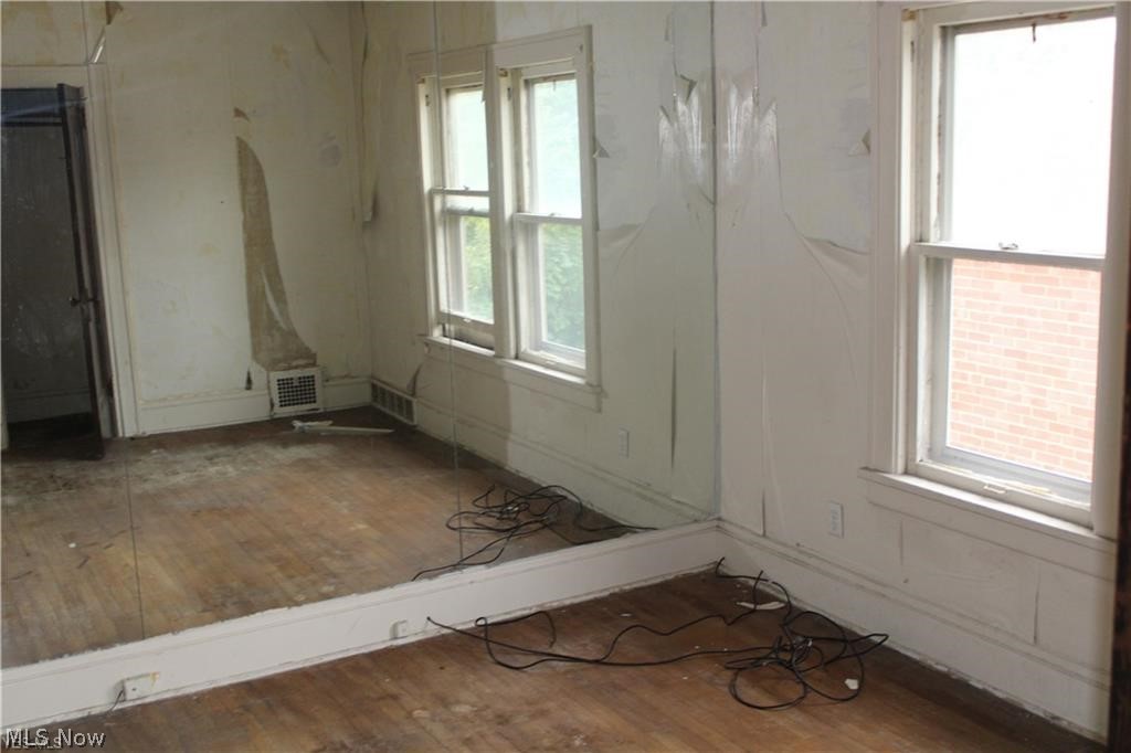 Shaker Overlook Land Companys - Residential