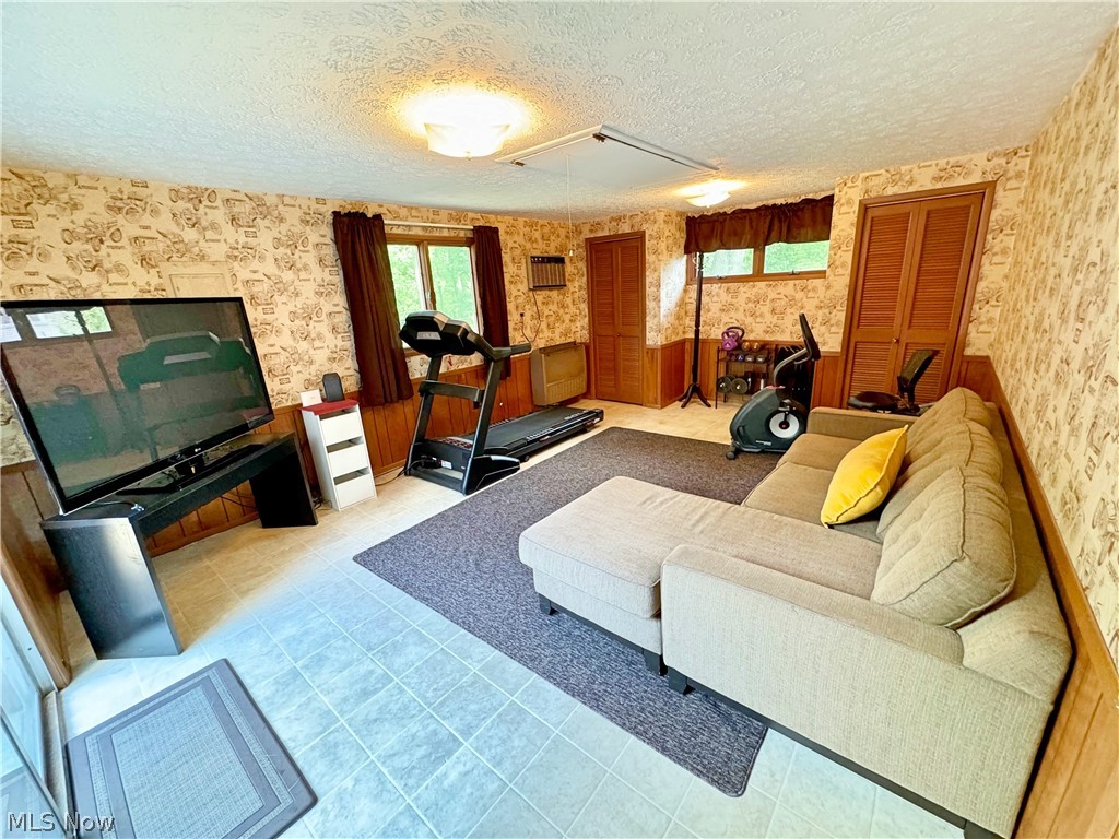 Overlook 01 - Residential