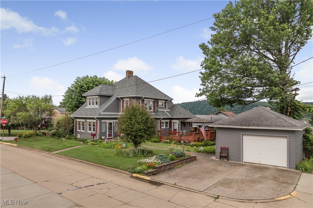 933 Biltmore Avenue