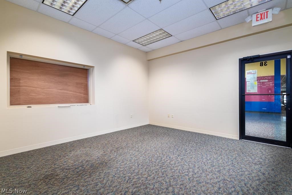 Your new business location awaits at Unit 3B in Monroe Centre, offering 2,524 square feet of versatile space. This unit includes well-maintained interiors with multiple rooms, dual egress points, a sprinkler system, ample restroom facilities, indoor public entrance, and customizable build-to-suit options to suit your needs.
If this space doesn't align with your requirements or if more room is necessary, explore additional leasing opportunities within this coveted plaza. Secure your place in this bustling business hub, renowned for its high foot traffic and convenient accessibility.