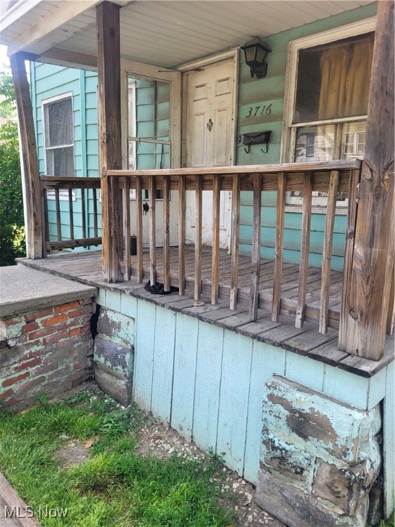 3716 E 50th Street