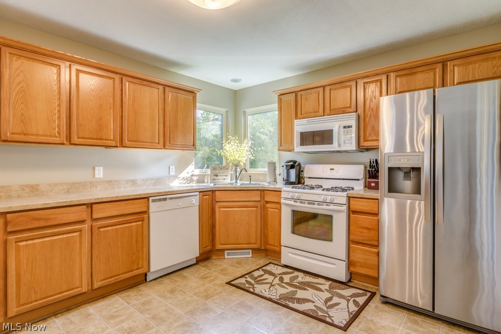 Lake Erie Shotes Ph 04a - Residential