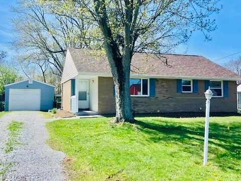 2213 Cambridge Avenue SE, Massillon, OH 44646 - MLS#: 5116630