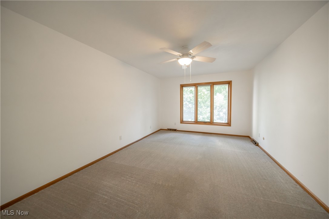 Greystone Condo Ph 02 - Residential Lease