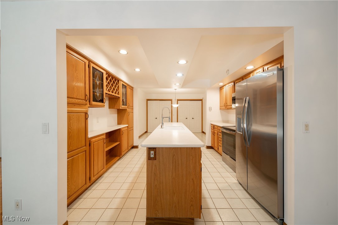 Greystone Condo Ph 02 - Residential Lease