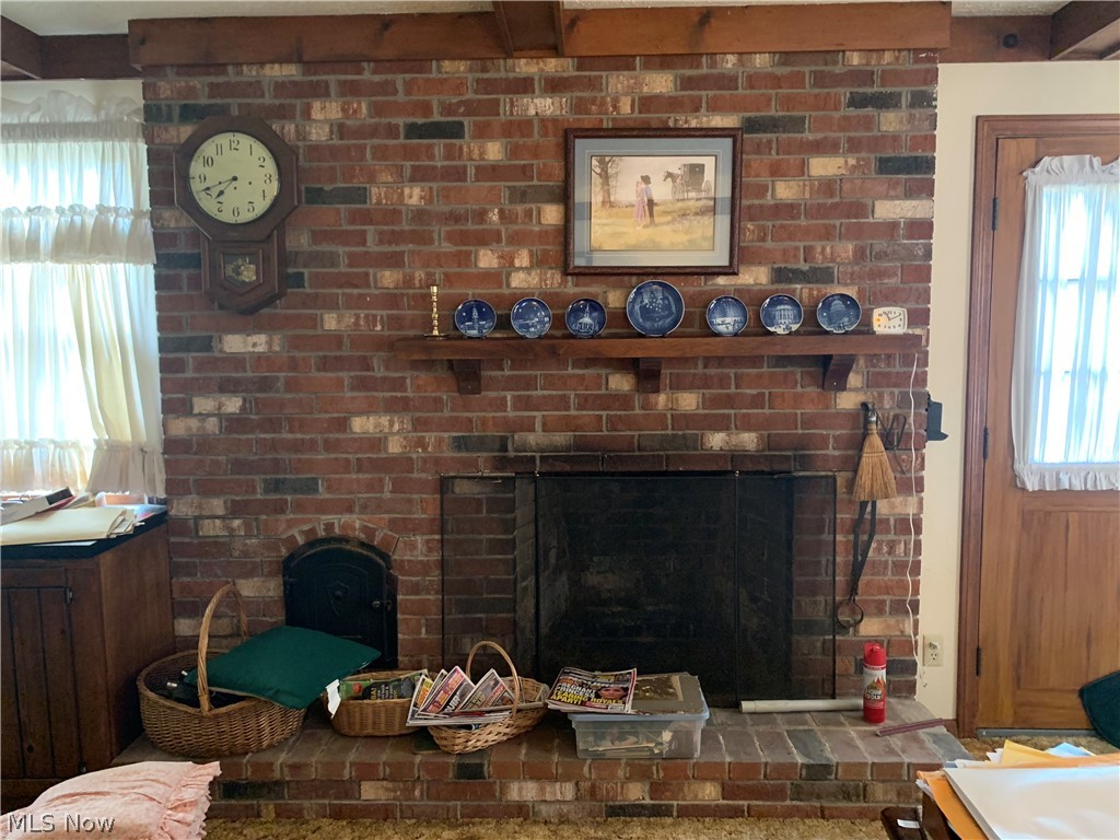 D M & J J Almasy 01 - Residential