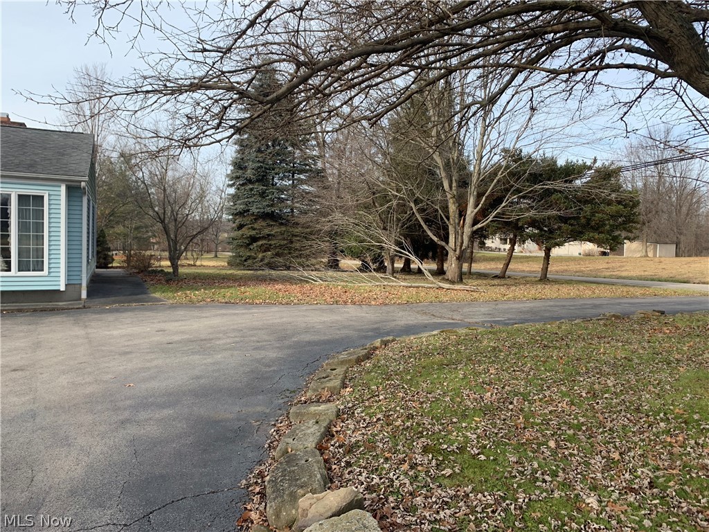 D M & J J Almasy 01 - Residential