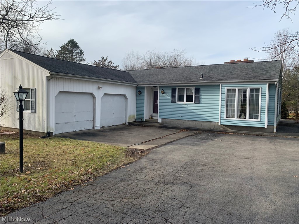 D M & J J Almasy 01 - Residential