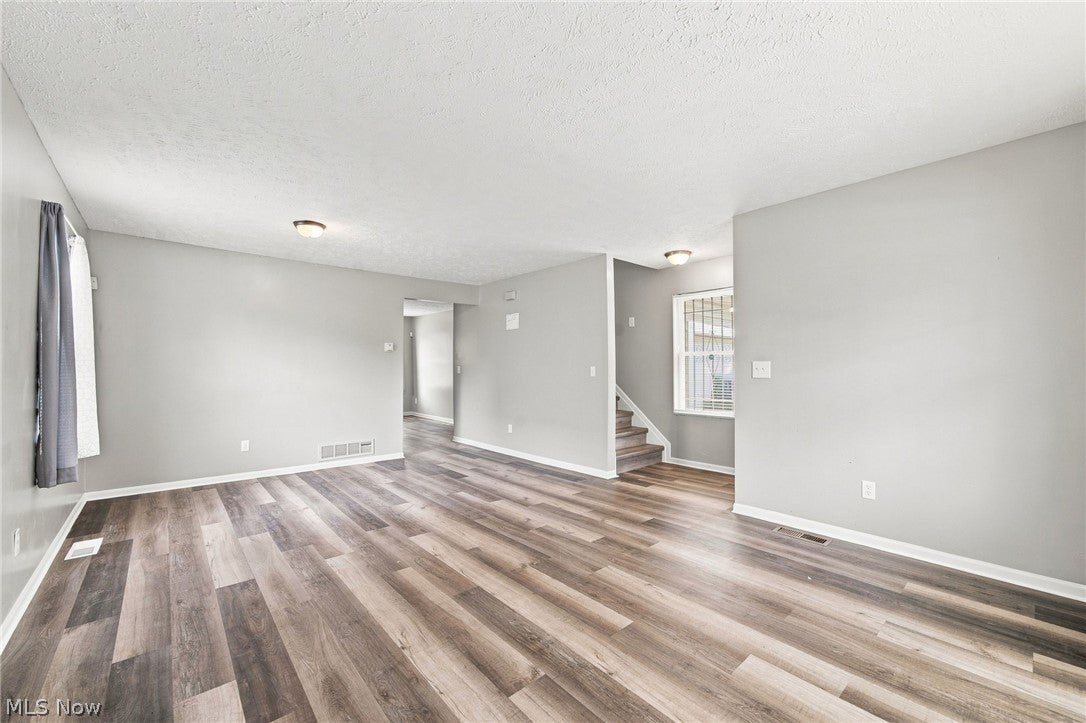1312 E 120th Street