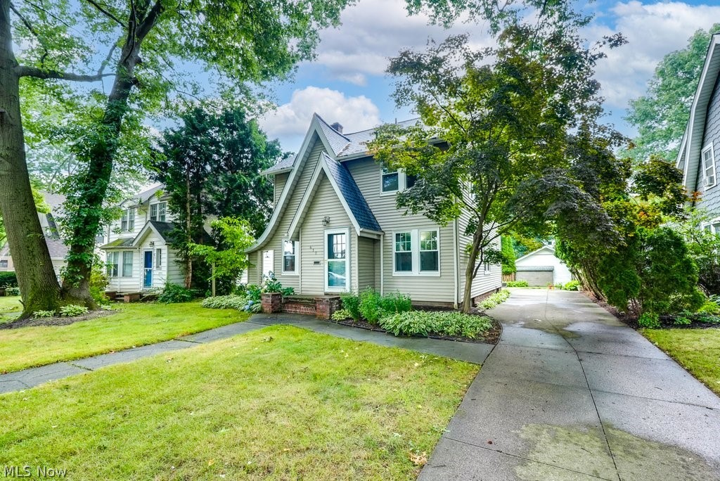 Elm Hill Estates - Residential