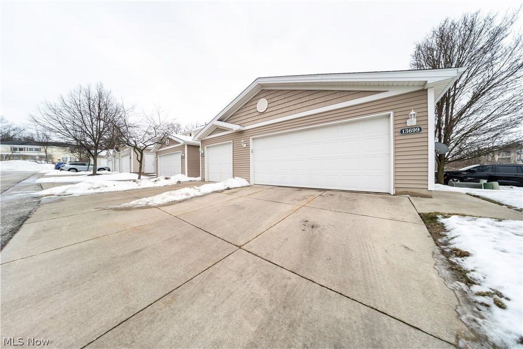 Photo of 13699 Woodcroft Trce, North Royalton, OH 44133 (MLS # 5186523)