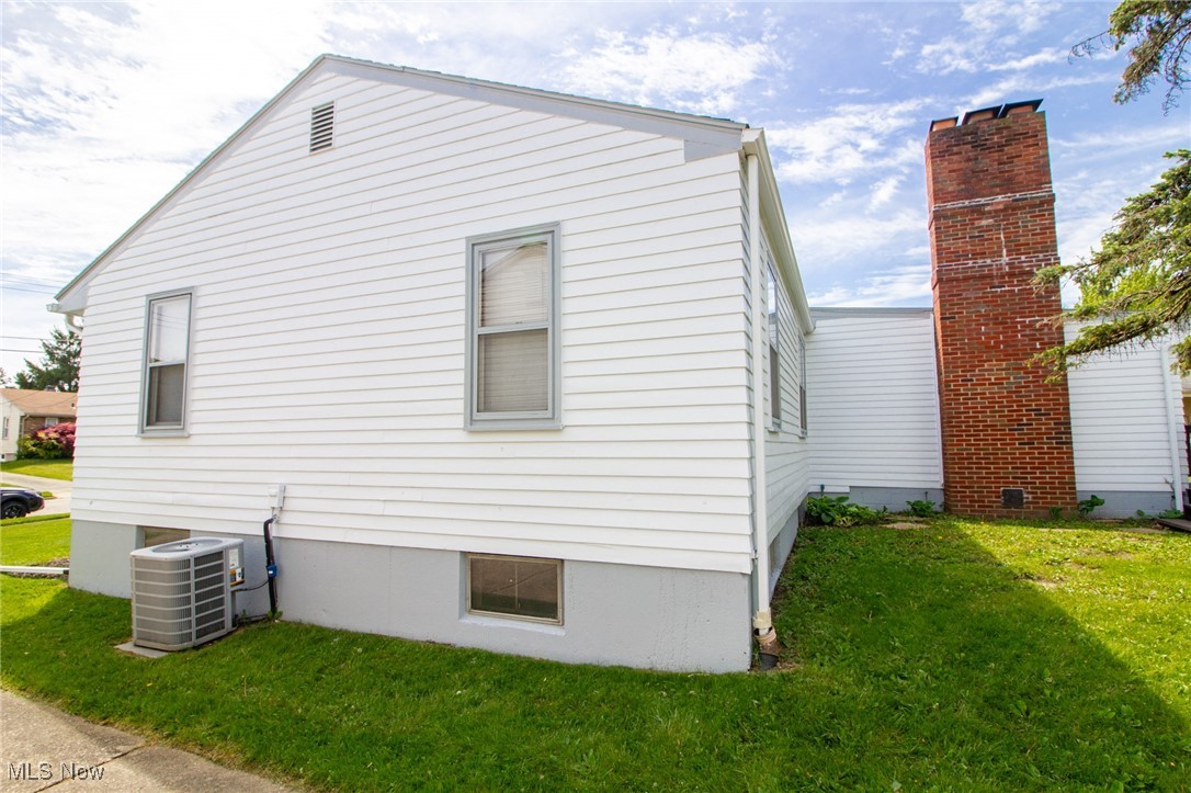 536 Moherman Avenue, Youngstown, Ohio image 44