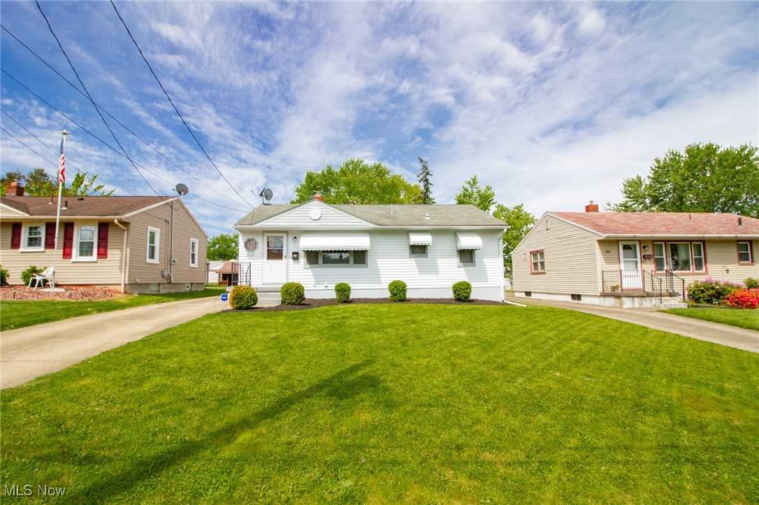 536 Moherman Avenue, Youngstown, Ohio image 3