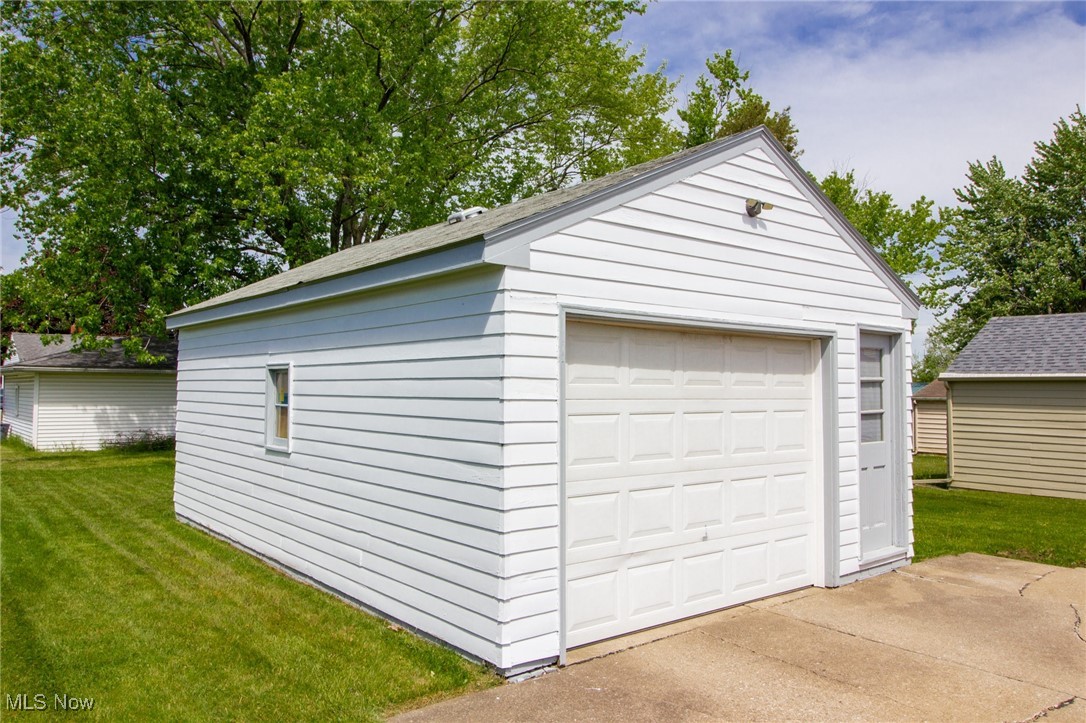536 Moherman Avenue, Youngstown, Ohio image 33