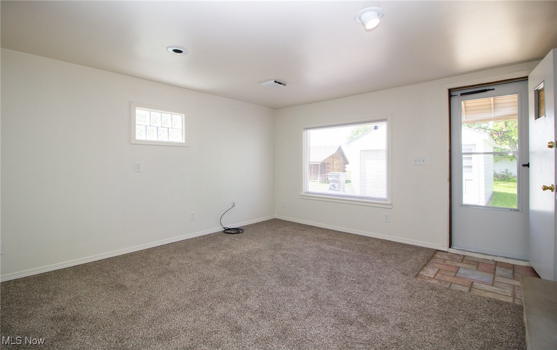 536 Moherman Avenue, Youngstown, Ohio image 13