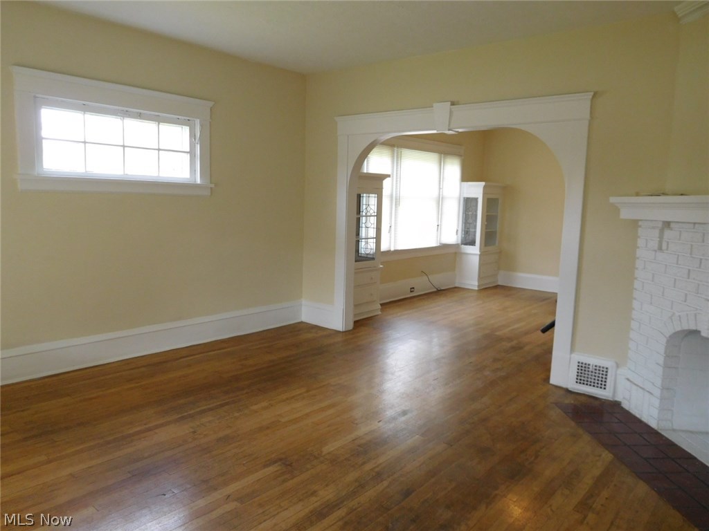 Forest Hills - Residential Income