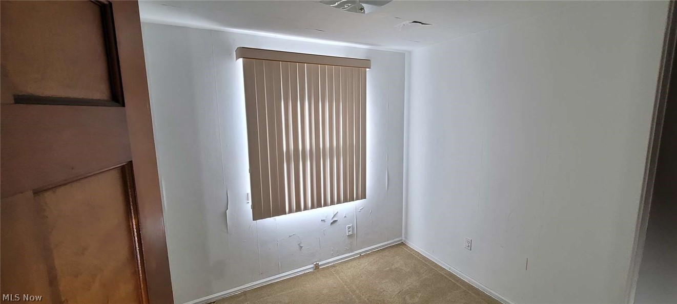 Shaker-Lee - Residential