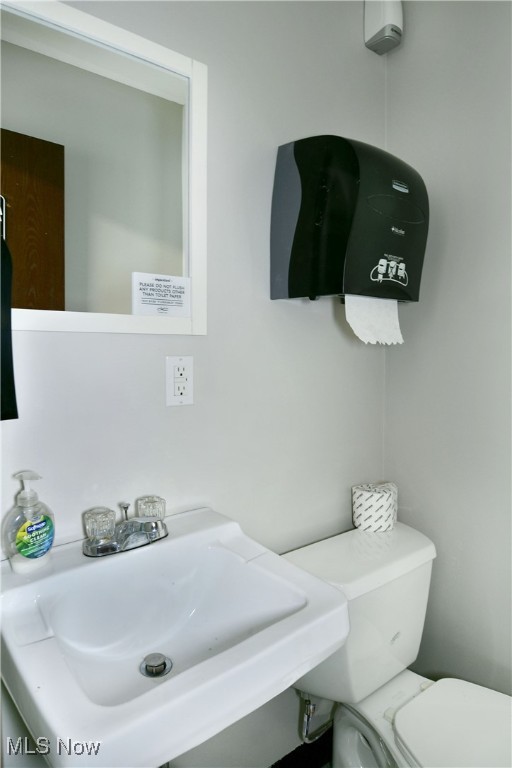 Girard-Loys Corner - Commercial Lease