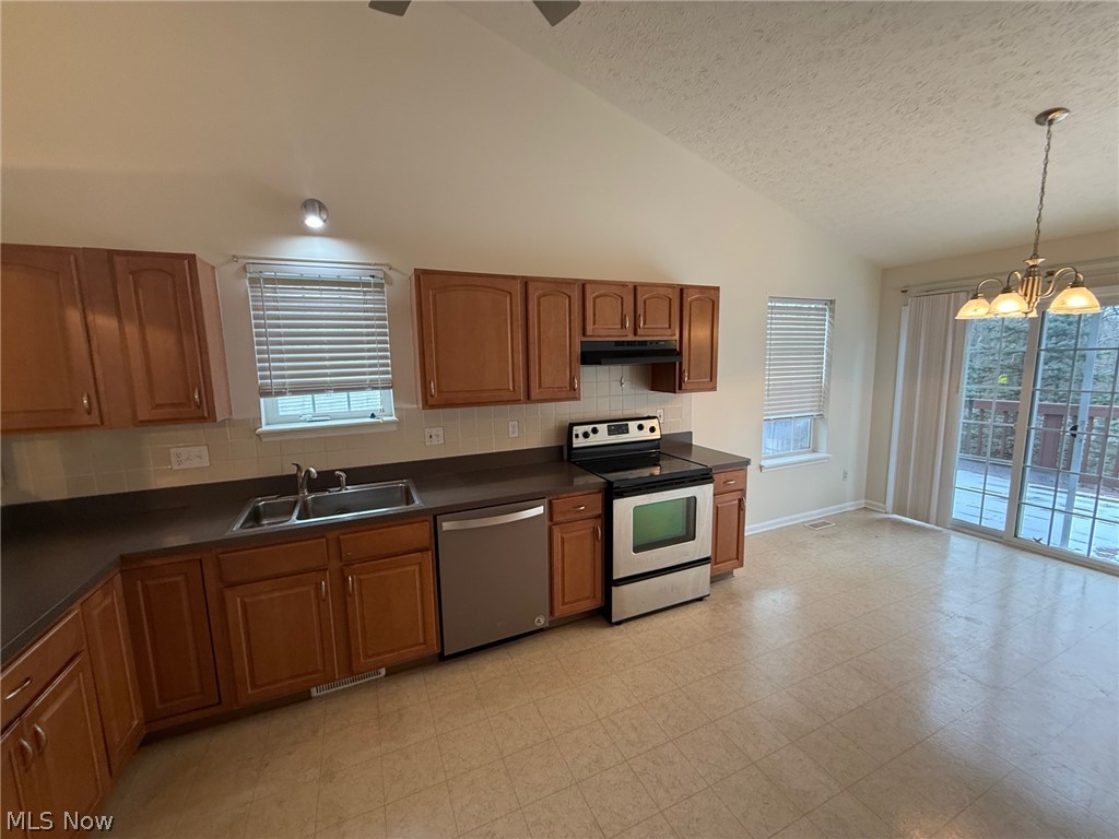 Bel Mawr Condo Ph V - Residential