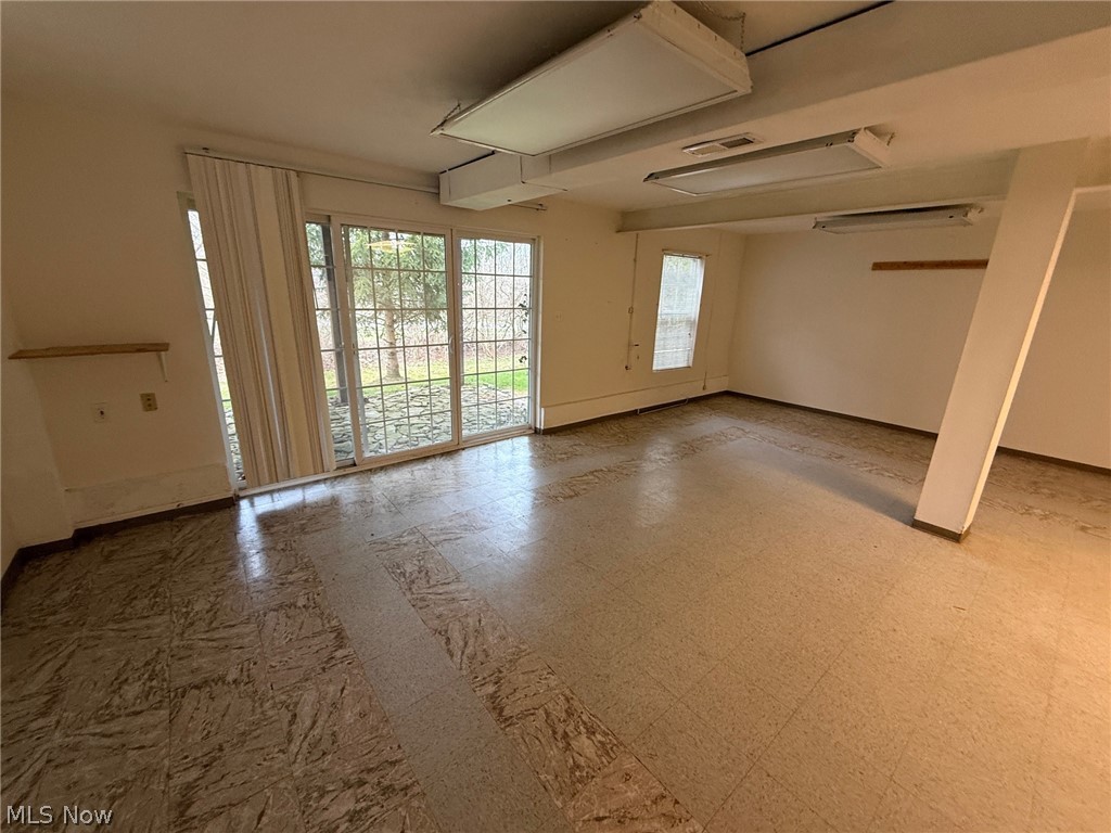 Bel Mawr Condo Ph V - Residential