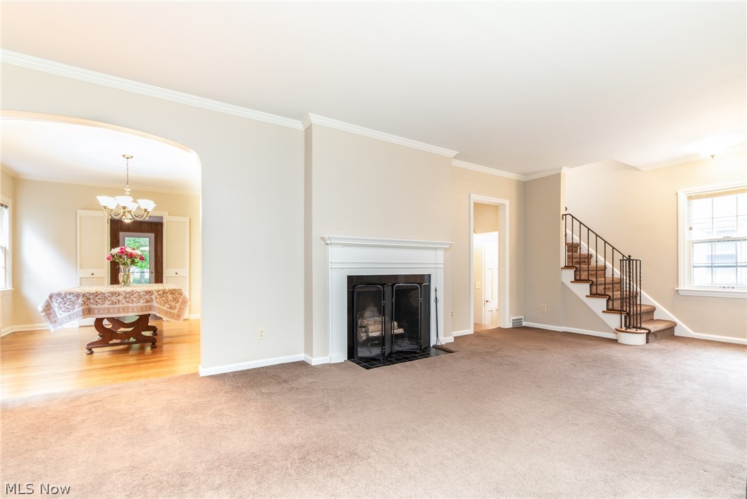 Edward Kneens - Residential