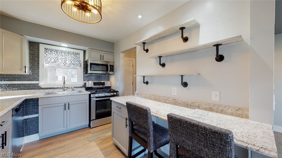 Black River 01 - Residential