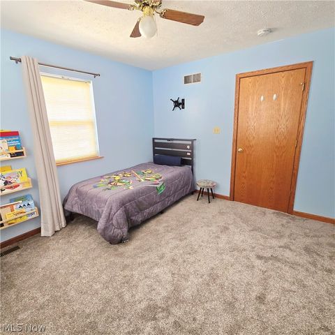 Tiny photo for 1317 19 Street, Vienna, WV 26105 (MLS # 5190265)